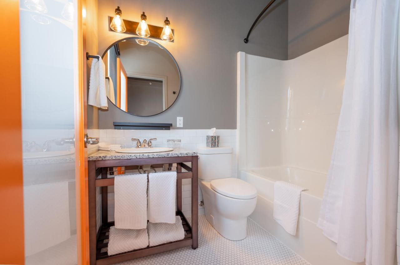 The Larix Hotel Kimberley Εξωτερικό φωτογραφία